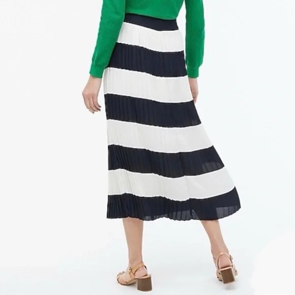 J. Crew Navy and White Striped Pleated Maxi Skirt, beautiful and classy - Picture 3 of 7